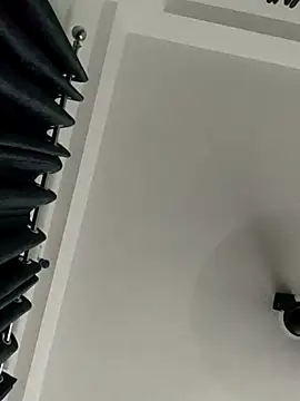 Rossdzires4u online show from March 2026 12:29:01 AM