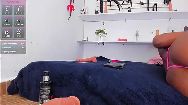 Alejandra Dunn online show from February 2025 10:43:02 AM