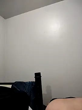 Snapshot of Potro23hotzen chatting on September 2025 02:27:01 AM Potro23hotzen online show from September 2025 02:27:01 AM