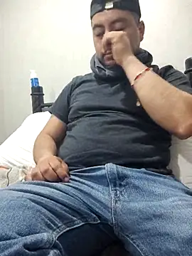 Snapshot of Potro23hotzen chatting on November 2025 08:08:02 PM Potro23hotzen online show from November 2025 08:08:02 PM