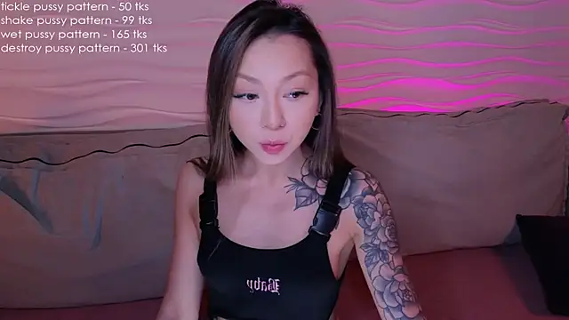 im casey online show from February 2025 07:24:02 AM