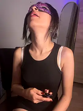 ZINA-MOROCCO online show from October 2025 01:28:01 AM