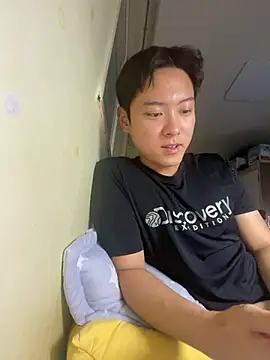 koreahankook2 online show from December 2025 05:08:02 PM