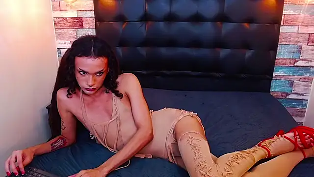 Foxy Ella  online show from March 2026 03:31:01 PM