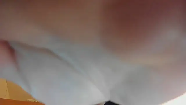 Snapshot of Wife4Cuck chatting on October 2025 01:20:01 PM Wife4Cuck online show from October 2025 01:20:01 PM