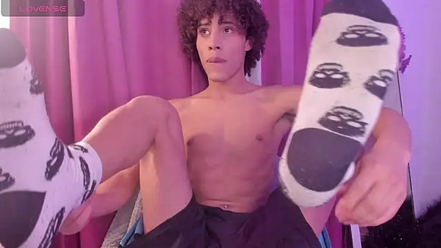 kleo helenos online show from March 2026 08:18:01 AM