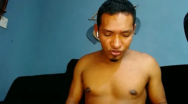 Snapshot of Grandeygruesa1 chatting on January 2025 06:45:02 PM Grandeygruesa1 online show from January 2025 06:45:02 PM