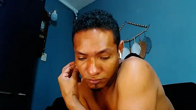 Snapshot of Grandeygruesa1 chatting on February 2025 02:59:02 PM Grandeygruesa1 online show from February 2025 02:59:02 PM