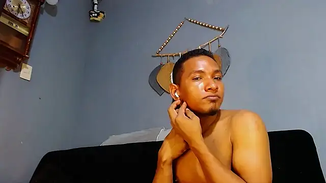 Snapshot of Grandeygruesa1 chatting on February 2025 02:42:01 AM Grandeygruesa1 online show from February 2025 02:42:01 AM