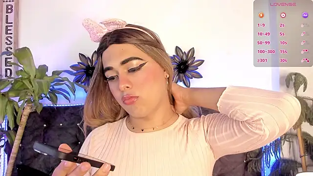 candy canne   online show from February 2025 08:49:01 PM