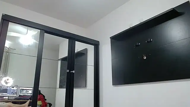 Miss Racheal BR online show from September 2025 01:46:01 PM