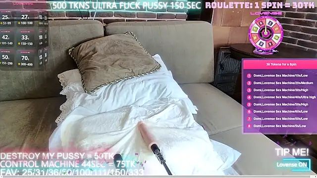 Snapshot of HotBaby666 chatting on October 2025 08:41:01 PM HotBaby666 online show from October 2025 08:41:01 PM