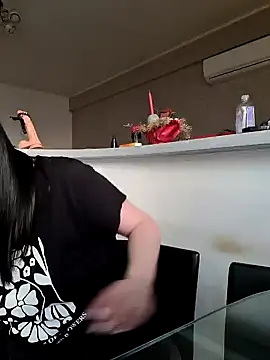 Snapshot of Milf_Abigail chatting on February 2025 07:23:01 AM Milf Abigail online show from February 2025 07:23:01 AM