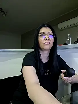 Snapshot of Milf_Abigail chatting on February 2025 11:46:01 PM Milf Abigail online show from February 2025 11:46:01 PM