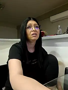 Snapshot of Milf_Abigail chatting on February 2025 02:51:02 AM Milf Abigail online show from February 2025 02:51:02 AM