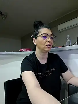 Snapshot of Milf_Abigail chatting on February 2025 11:37:02 PM Milf Abigail online show from February 2025 11:37:02 PM