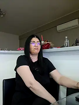 Snapshot of Milf_Abigail chatting on February 2025 05:45:02 AM Milf Abigail online show from February 2025 05:45:02 AM