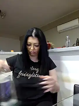 Snapshot of Milf_Abigail chatting on March 2025 01:01:01 AM Milf Abigail online show from March 2025 01:01:01 AM