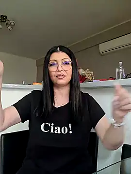 Snapshot of Milf_Abigail chatting on March 2025 09:09:01 AM Milf Abigail online show from March 2025 09:09:01 AM