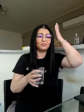 Snapshot of Milf_Abigail chatting on March 2025 06:57:01 AM Milf Abigail online show from March 2025 06:57:01 AM