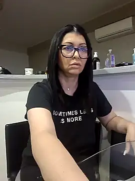 Snapshot of Milf_Abigail chatting on September 2025 12:58:02 AM Milf Abigail online show from September 2025 12:58:02 AM