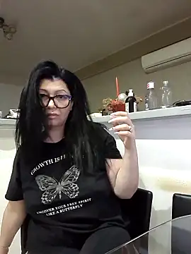 Snapshot of Milf_Abigail chatting on November 2025 10:42:02 PM Milf Abigail online show from November 2025 10:42:02 PM