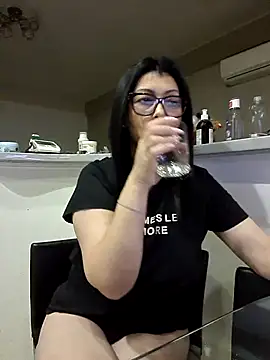 Snapshot of Milf_Abigail chatting on November 2025 02:11:01 AM Milf Abigail online show from November 2025 02:11:01 AM