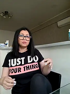 Milf Abigail online show from February 2026 06:26:01 AM