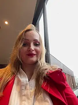 LadyTatiana Madam online show from December 2024 03:05:01 PM