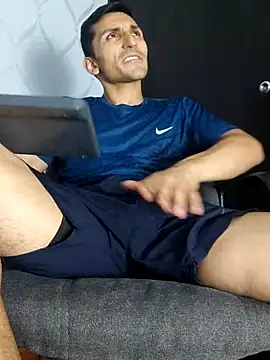 Snapshot of Marck_Muscle chatting on March 2025 01:48:01 AM Marck Muscle online show from March 2025 01:48:01 AM