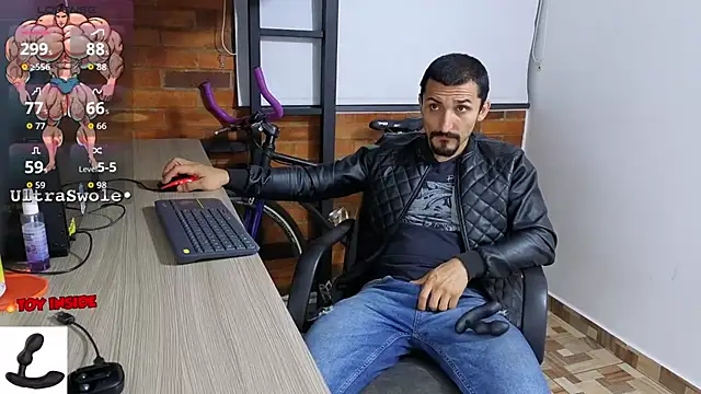 Snapshot of Marck_Muscle chatting on October 2025 03:51:02 AM Marck Muscle online show from October 2025 03:51:02 AM