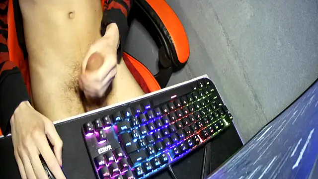 hotteen18cm online show from October 2025 10:09:01 PM