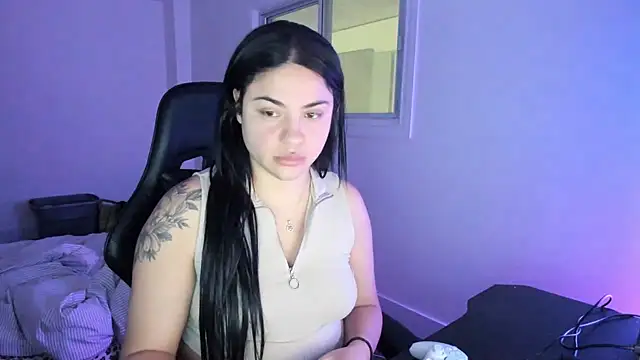 MelSaunders online show from February 2025 03:18:01 AM