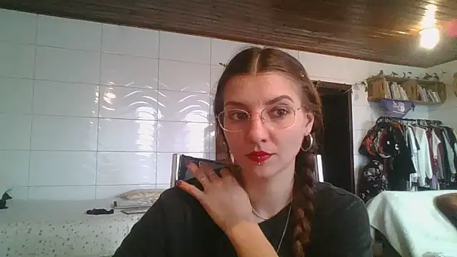 SweetyBabyDemon online show from September 2025 07:15:01 PM