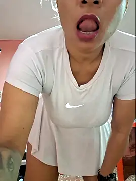 gatadeojosclaros online show from November 2025 08:15:01 AM