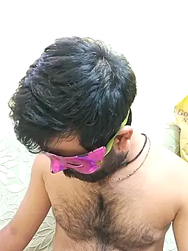 GlassBarge9 online show from March 2026 07:10:02 PM