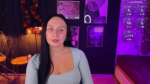 Christy Calypso online show from December 2024 11:03:01 PM