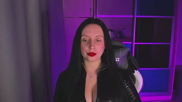 Christy Calypso online show from April 2026 03:52:01 PM