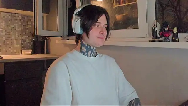  torfin  online show from April 2026 10:40:01 PM