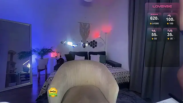 Snapshot of _lollypop1_ chatting on February 2025 09:06:01 PM lollypop1 online show from February 2025 09:06:01 PM