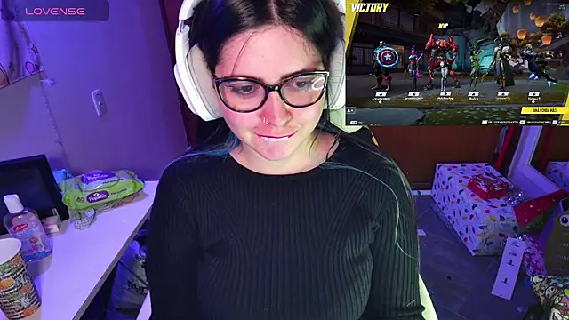 Vallolet Spencer online show from December 2024 05:28:02 AM