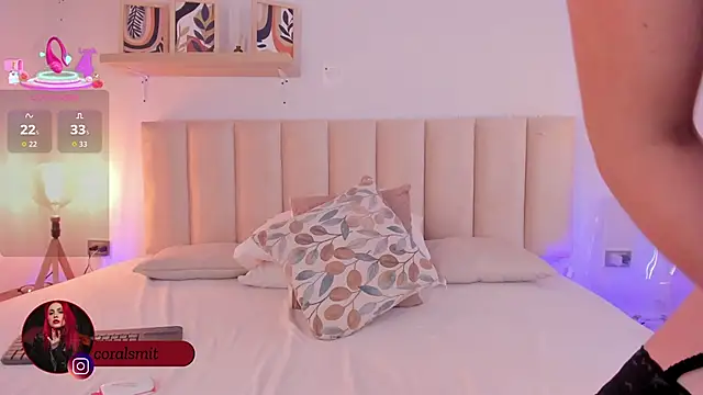 Snapshot of coralsmith11 chatting on October 2025 04:48:02 PM coralsmith11 online show from October 2025 04:48:02 PM