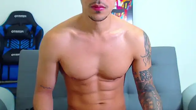 Tristan-bm online show from January 2025 03:05:02 PM