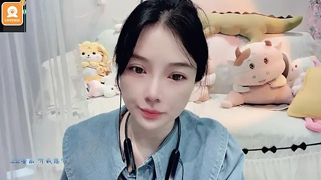 AKiKi711 online show from October 2025 03:14:02 AM