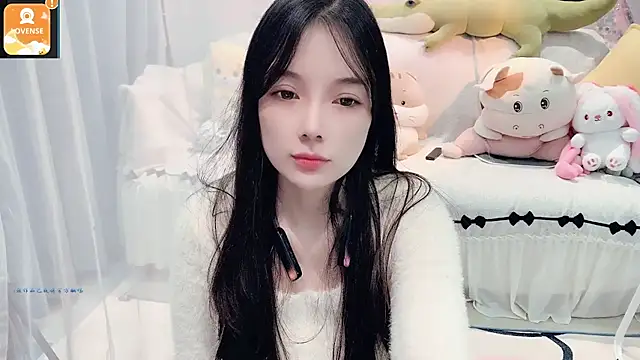 AKiKi711 online show from October 2025 04:40:02 PM