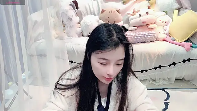 AKiKi711 online show from March 2026 04:52:01 AM