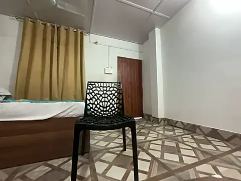 Naughtyandhairy online show from January 2026 10:31:01 AM