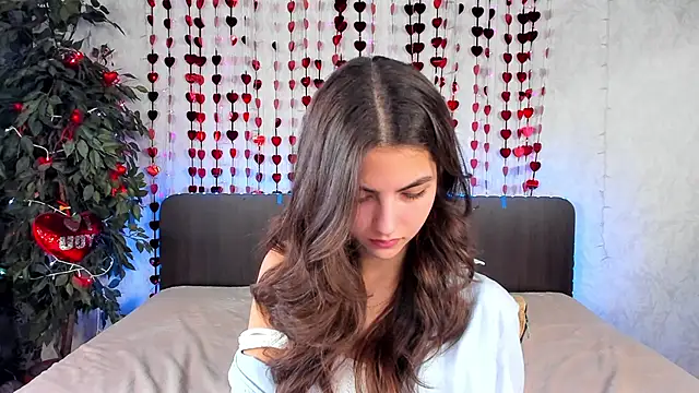 Milana Crystal  online show from February 2025 11:21:02 AM