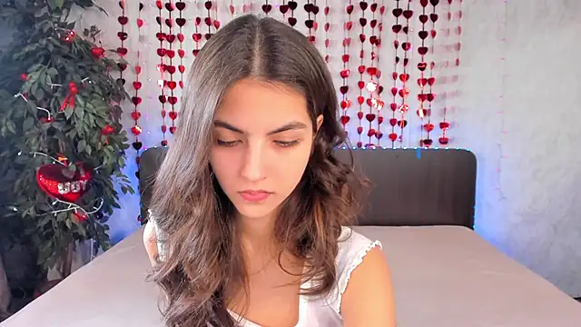 Milana Crystal  online show from February 2025 08:21:01 AM