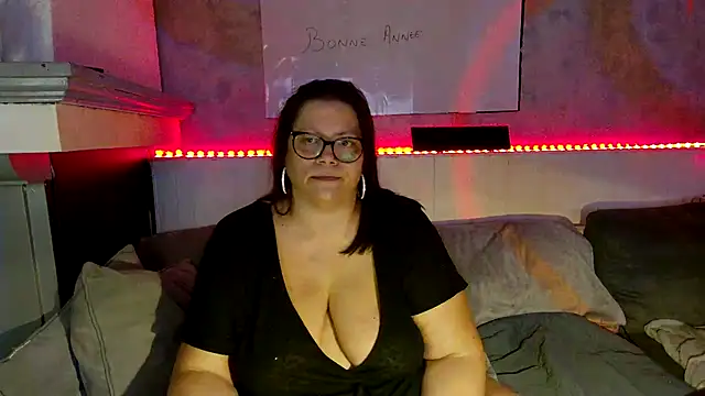 Lola-squirt online show from January 2026 10:22:02 PM